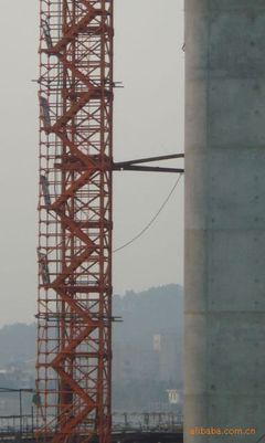 筑造安全防線 探訪開平市中旺金屬制品有限公司產品展廳之安全爬梯與腳手架